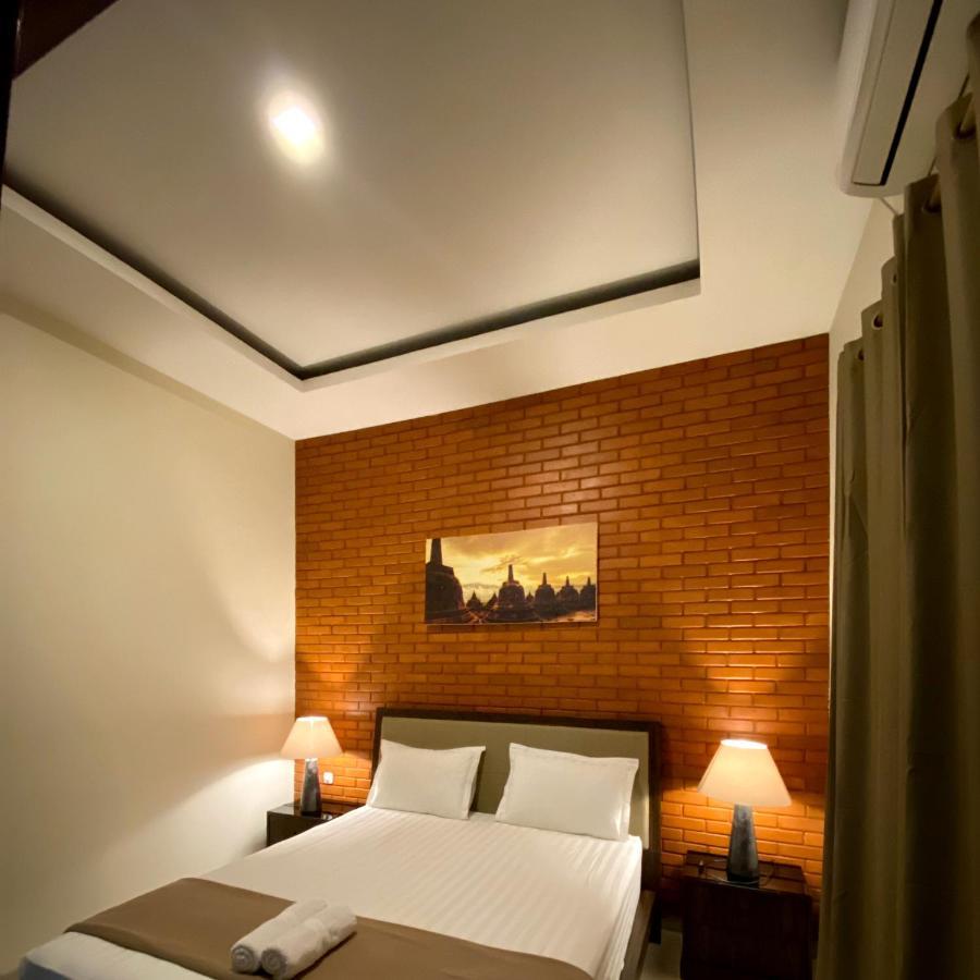 Omah Watu Homestay Джокьякарта Экстерьер фото